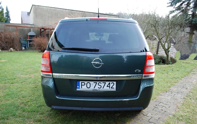 Opel Zafira cena 18900 przebieg: 195000, rok produkcji 2011 z Poznań małe 137